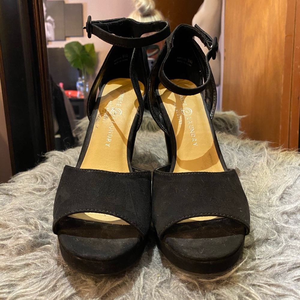 Black Chinese Laundry Heels